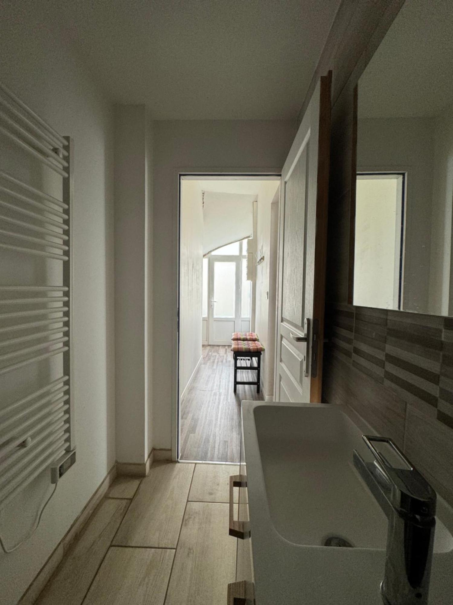 Appartamento Philomene Romilly-sur-Seine Esterno foto